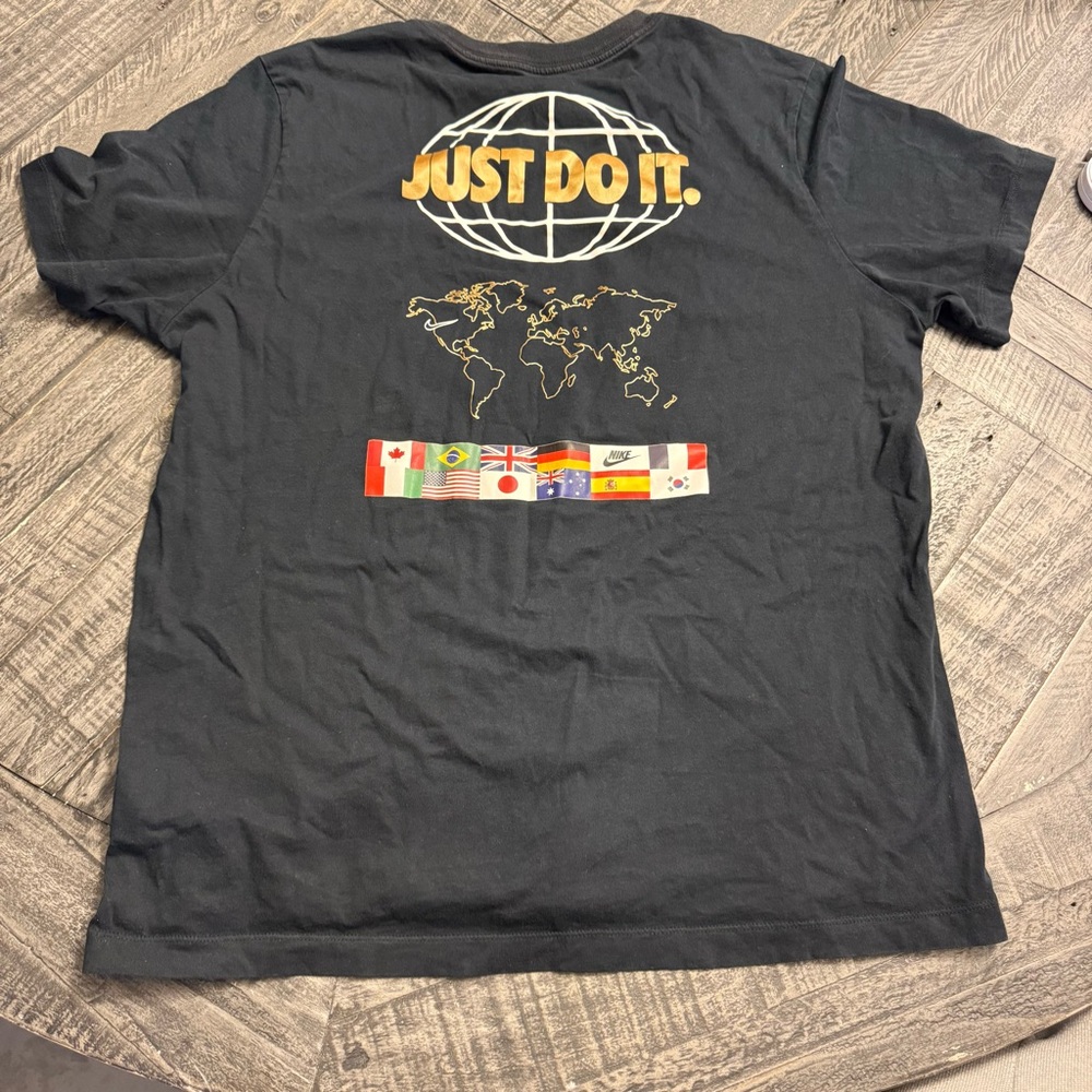 NIKE‎ Men's Black Olympic Flag Print Back Men’s XL T-Shirts